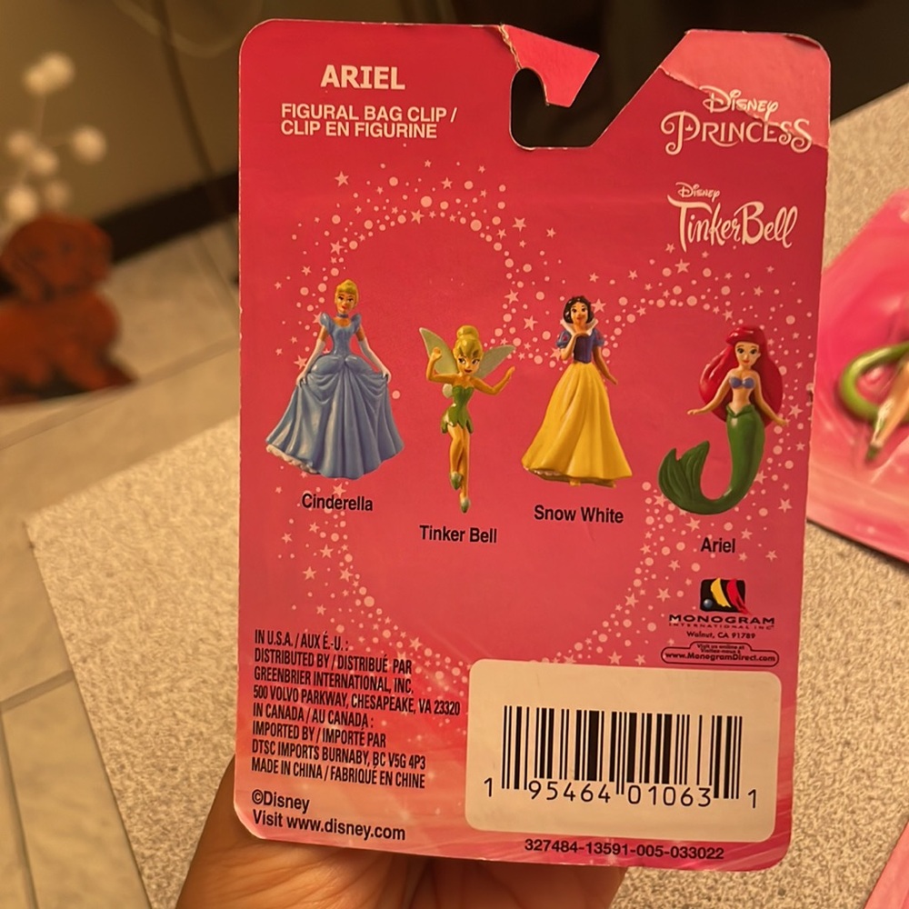Disney Keychains - Picture 2 of 2